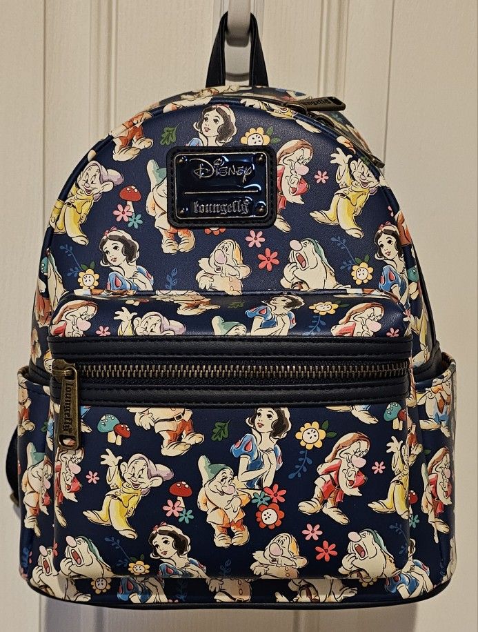 Snow White Scenes Backpack