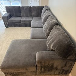 Sectional Sofa 
