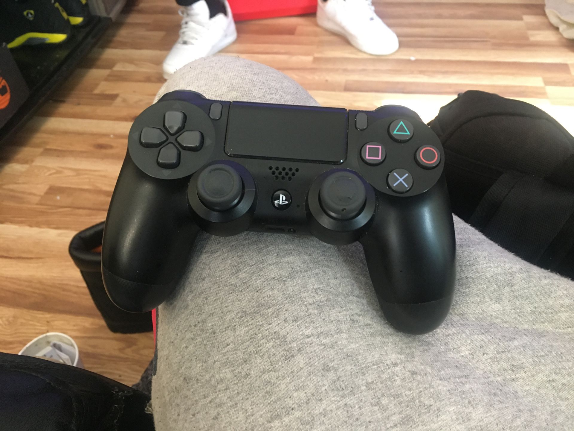 PS4