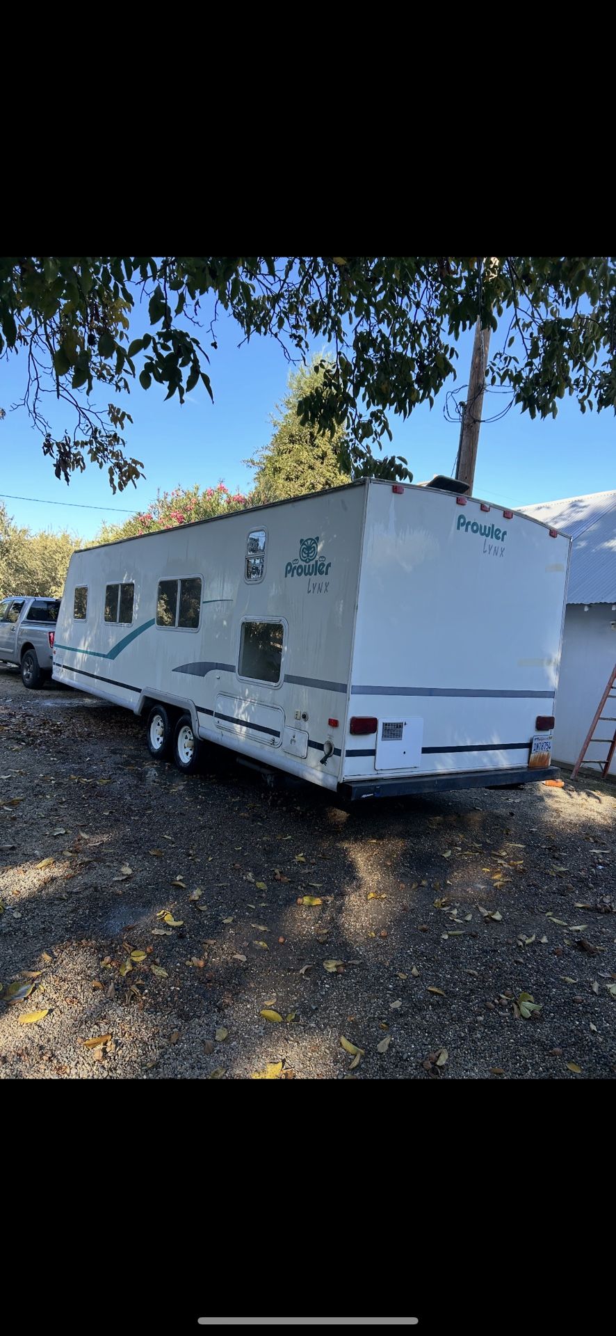 Prowler Rv - 28ft