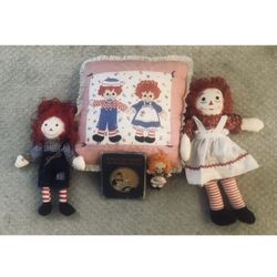 Cool Vintage Raggedy Ann & Andy Dolls/Pillow & Alphabet Book