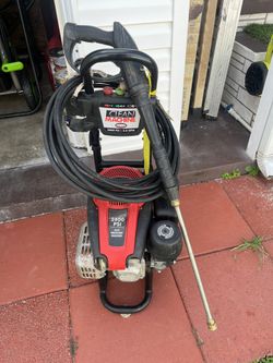 Simpson 2400PSI Pressure Washer