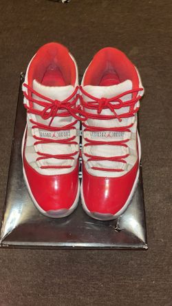 Jordan 11 “cherry”