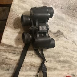  Binoculars