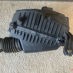 04-08 Acura Tl   Cold Air Intake  Original