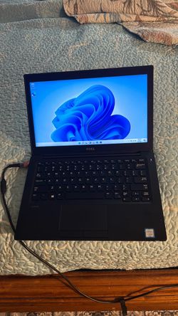 12.5” Dell Latitude 7280 with Windows  11