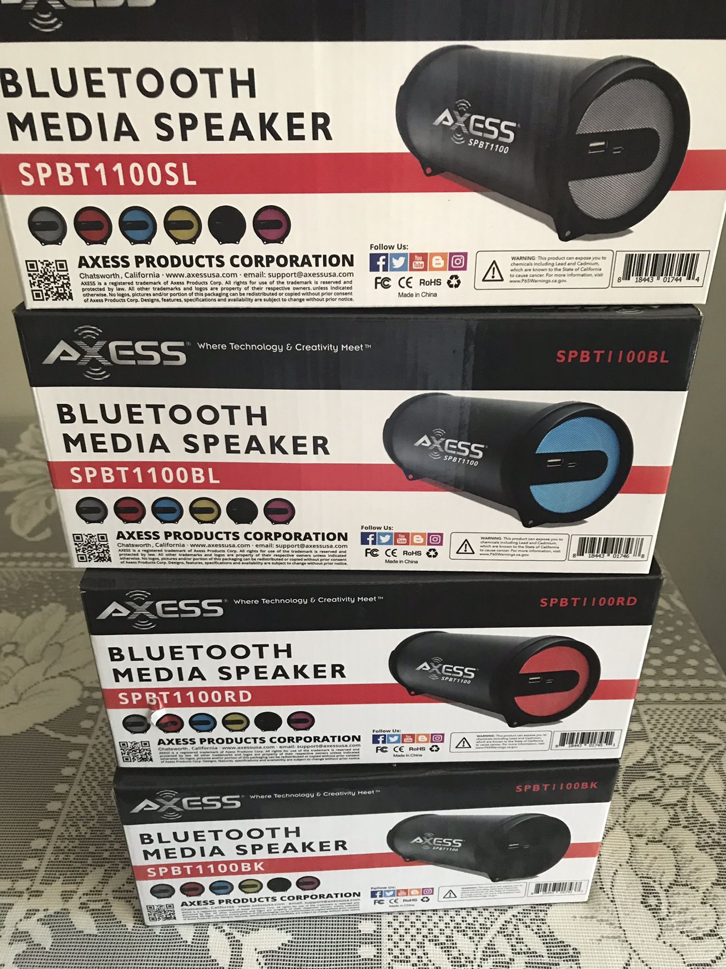 Bluetooth speaker radio fm and Usb memory card