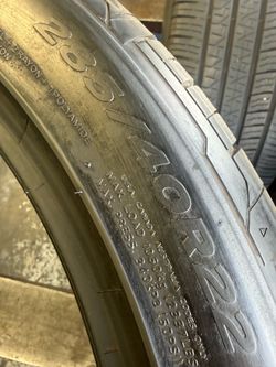 285/40/22 (2 Tires) NEW+LIKE NEW $100.00/ Both