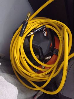 DeWalt/Milwaukee drills