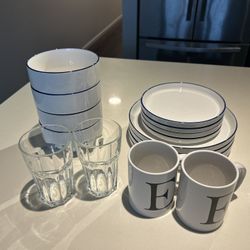 Dinnerware Set 