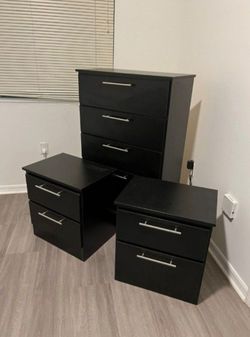 Chest And Two Nightstands *** Fast Delivery