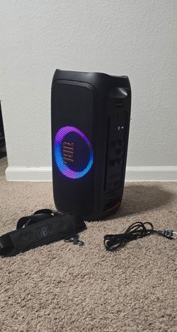 JBL PartyBox On-The-Go