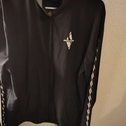 Like New Size L Skechers Windbreaker Jacket