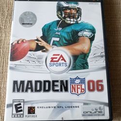 Madden NFL 06 (Sony PlayStation 2, 2005) Football Video Game - PS2

