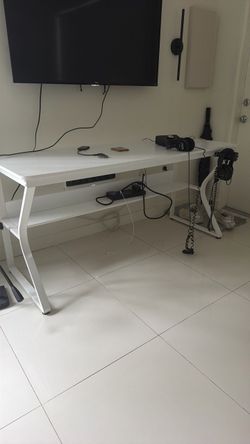 White Work Desk