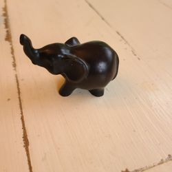 Vintage Hand Crafted Black Ebony Elepant Thai Lucky Desk Decor 