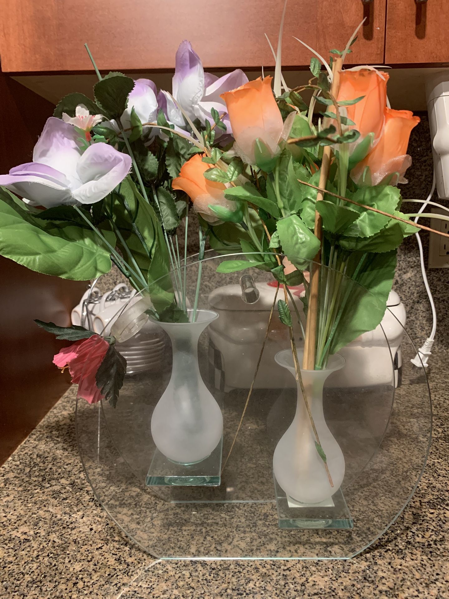 Clear And Frosted Flower Vase