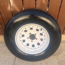 5 LUG TRAILER WHEEL 