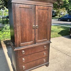 Armoire