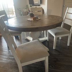 Farmhouse Table And Chairs