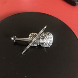 Sterling Silver Marqusite Violin  w/ Fiddle Pendant 