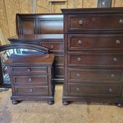 King Bedroom Set (Ashley Furniture)