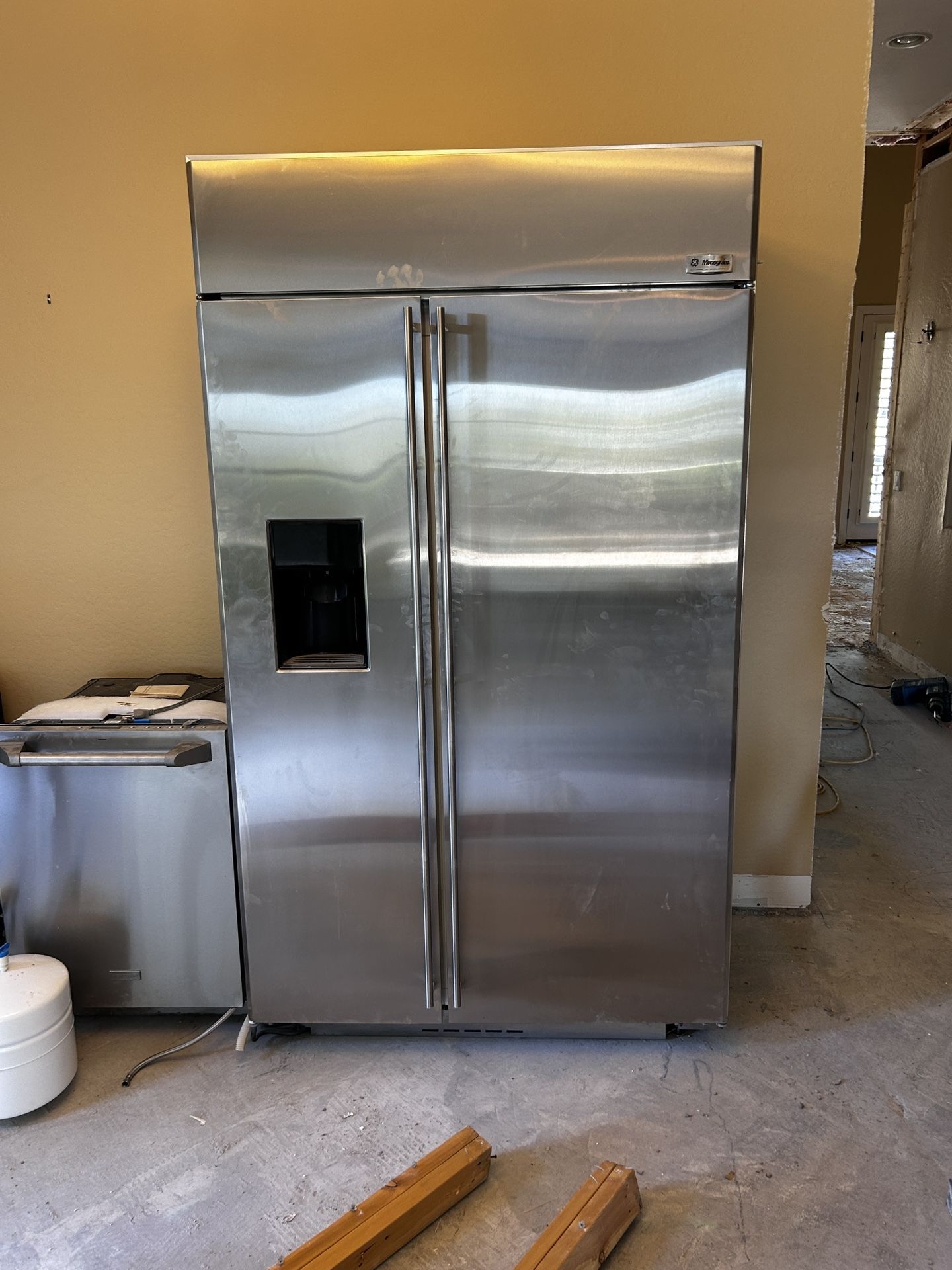 Monogram Refrigerator 