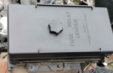 1997 Buick Park Avenue Engine Fuse Box Power Panel OEM 3.8L Supercharged | Genuine OEM