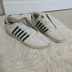 Size 6 UNISEX.. 