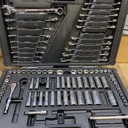 Silver Eagle (Matco Tools) Wrench And Socket Set