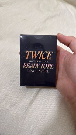 FREE TWICE 5th WORLD TOUR DECK