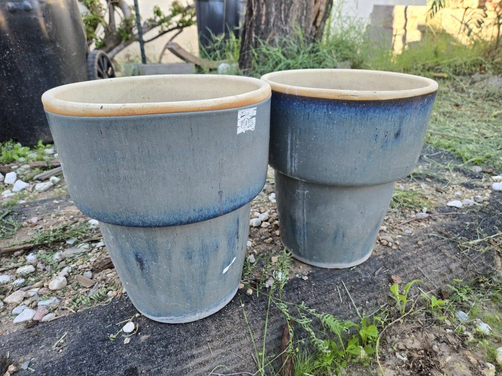 2 Glazed Flower Pots