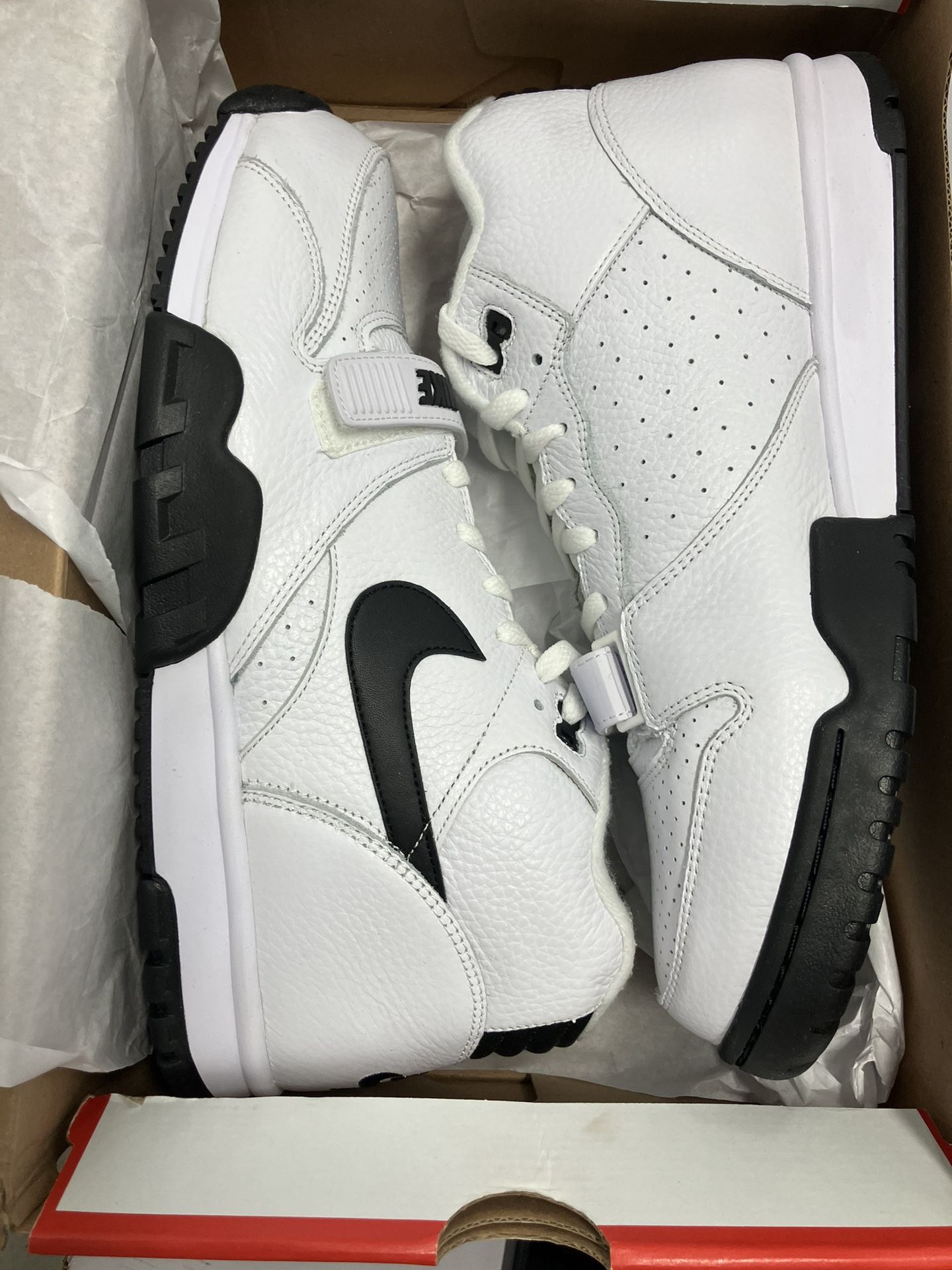 Nike Air Trainer 1