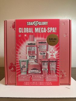 Soap & Glory Global Mega-Spa Gift Set