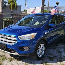 2017 FORD ESCAPE SE