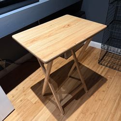 Foldable table