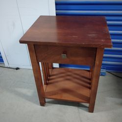 Single nightstand small scratches $ 35