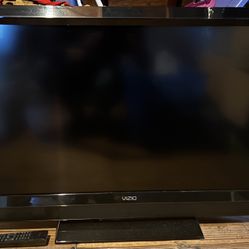 Vizio 42 Inch TV