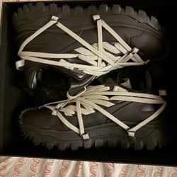 Rick Owens x Moncler Trailgrip Megalace