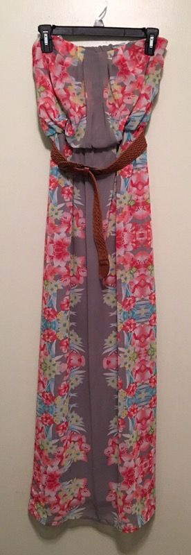 City Triangle dress sz medium