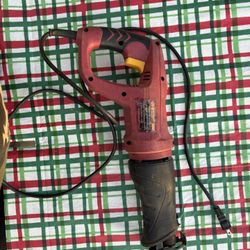 Multiple Cutsaws and a Blade