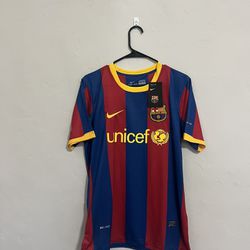 FC Barcelona 2010-11 Home Messi Jersey Small (slim Fit)