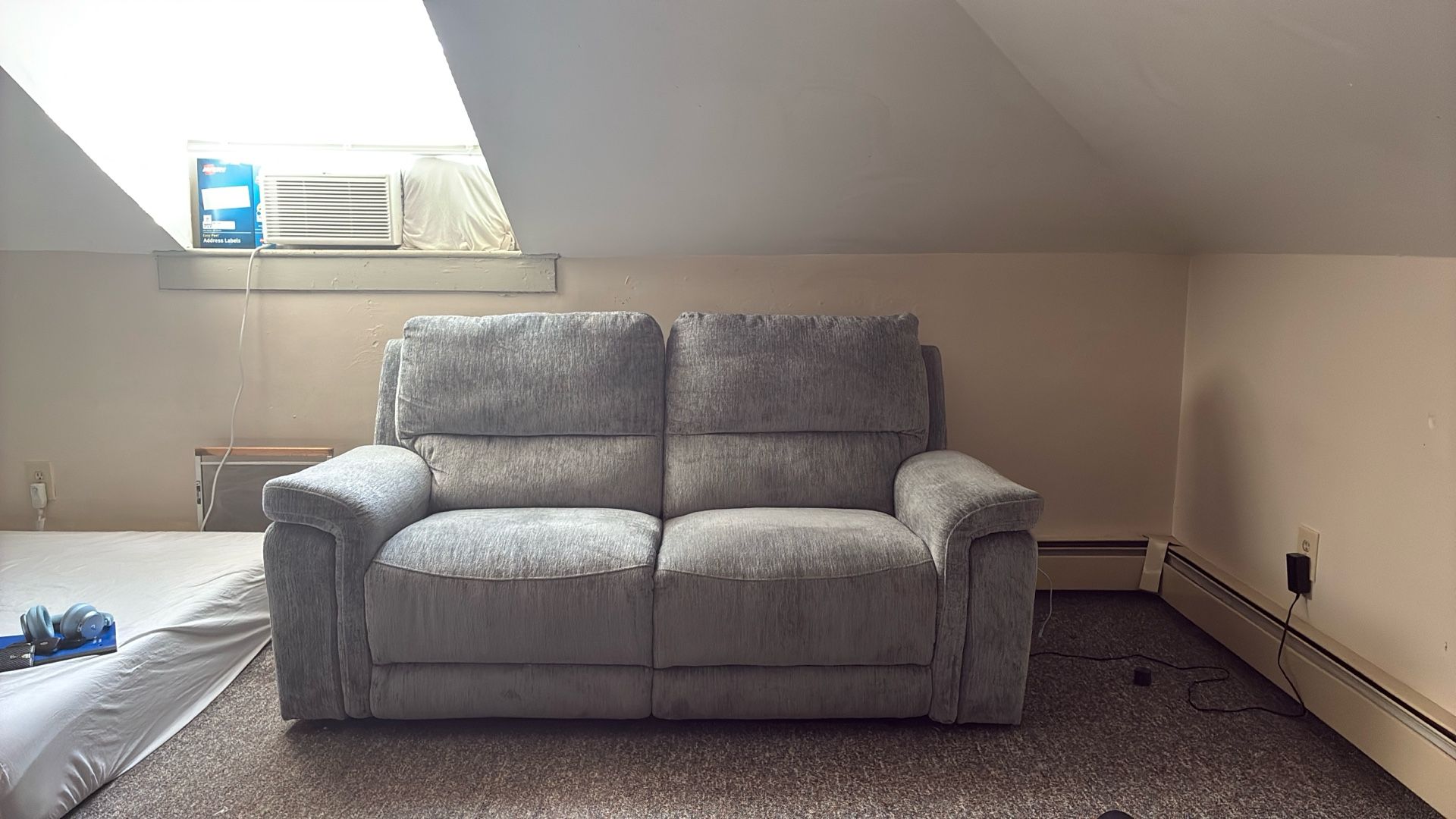 Dual Reclining Loveseat