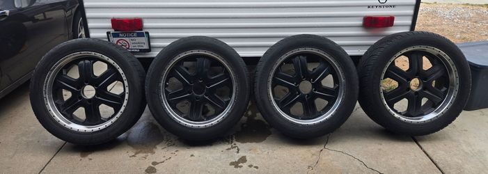 20" American Eagle Rims and Tires.