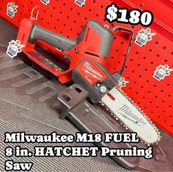 Milwaukee M18 FUEL 18V Lithium-Ion Brushless Battery 8 in. HATCHET Pruning Saw (Tool-Only)
