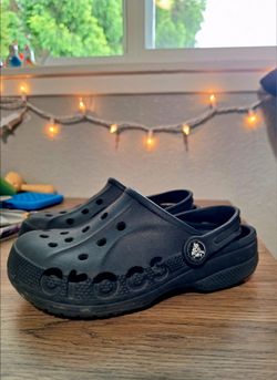 Kids Black Crocs Size 13