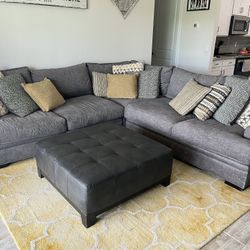 Sectional Couch w/ Ottoman