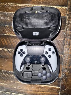 PS5 DuelSense Edge Controller