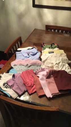 LOT OF 20 PIECES  SANDAY WILLOW, TOMMY HILFIGER, FASHIONNOVA,FOREVER21,IVY + MAIN AND MORE