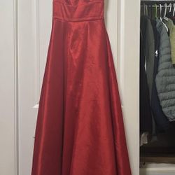Red Gown/ Prom Dress